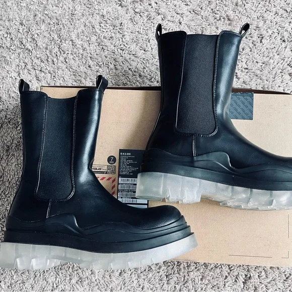 Bottega Veneta leather alike boots